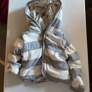Burt’s Bees Baby snap hooded jacket so soft like new grey boy girl coat 3-6 mos